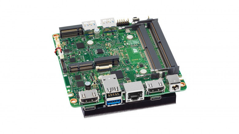 Intel NUC11TNBv7 BGA 1449