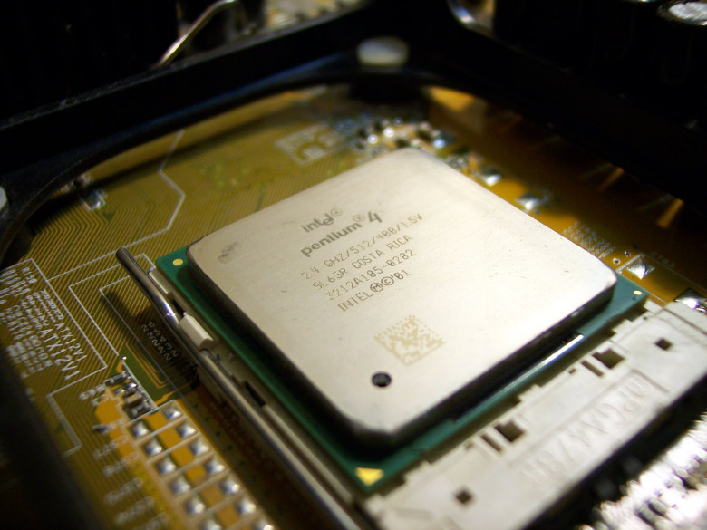Intel Pentium G4600T processor 3 GHz 3 MB